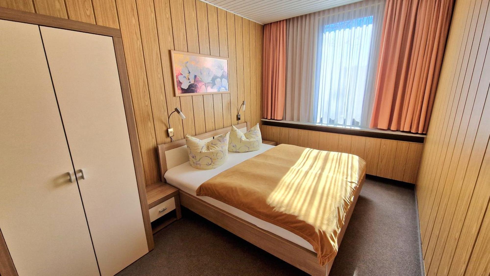 Pension Am Kirschberg Weimar  Bagian luar foto